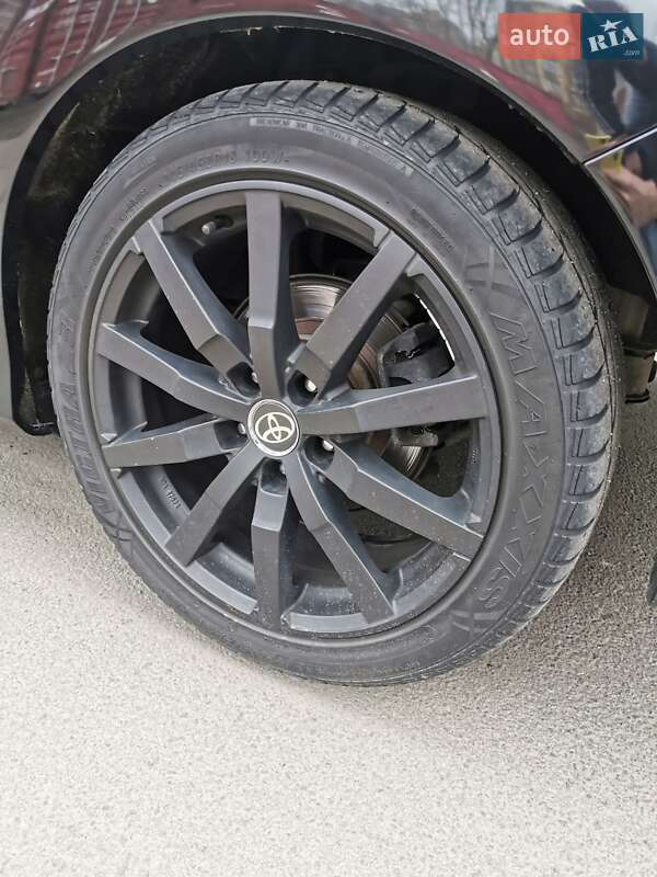 Купе Honda Accord 2013 в Киеве фото 23 Купе Honda Accord 2013 в Киеве