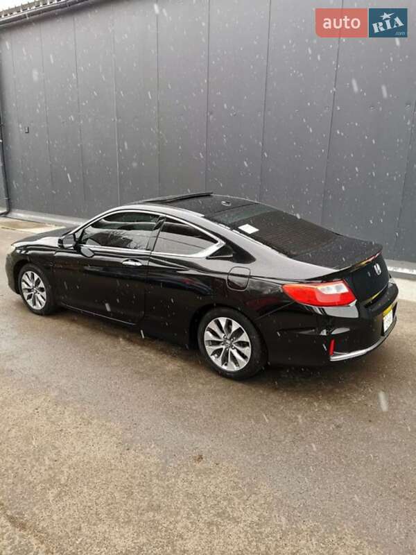 Купе Honda Accord 2013 в Киеве фото 30 Купе Honda Accord 2013 в Киеве