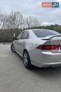 Седан Honda Accord 2005 в 