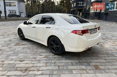 Седан Honda Accord 2011 в 