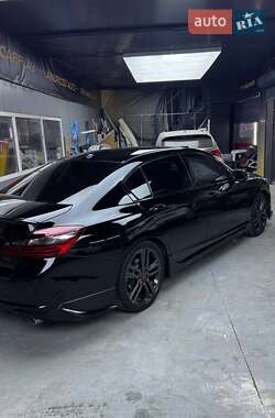 Седан Honda Accord 2017 в 