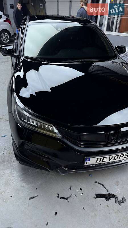 Седан Honda Accord 2017 в Львові