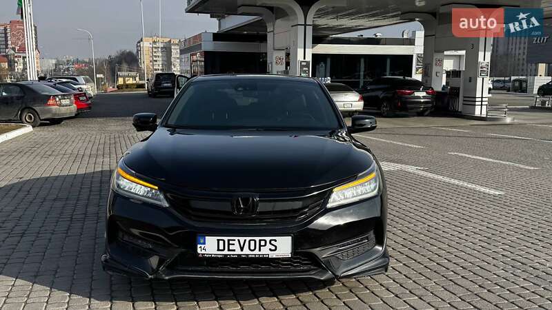 Седан Honda Accord 2017 в Львові