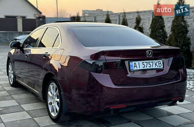 Седан Honda Accord 2010 в 