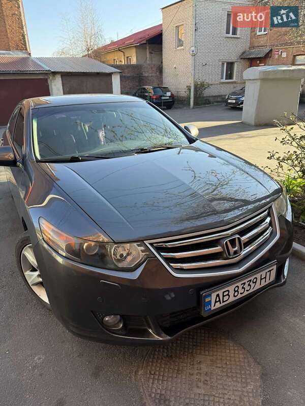 Седан Honda Accord 2008 в Виннице