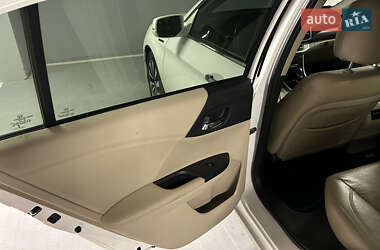Седан Honda Accord 2014 в 