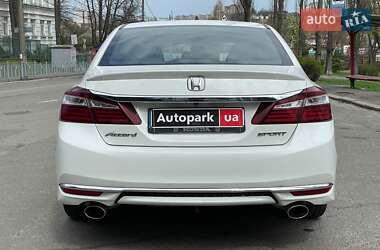 Седан Honda Accord 2017 в 