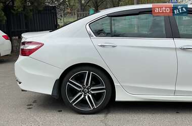 Седан Honda Accord 2017 в 