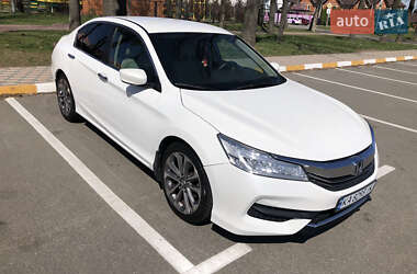 Седан Honda Accord 2017 в 