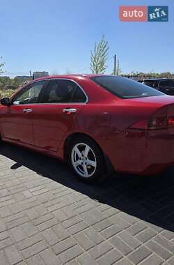 Седан Honda Accord 2005 в 