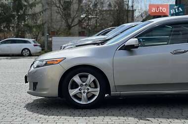 Седан Honda Accord 2010 в 