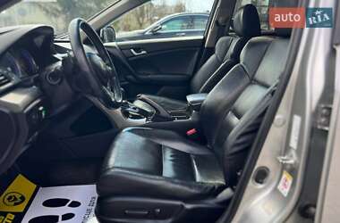 Седан Honda Accord 2010 в 