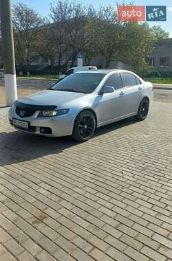 Седан Honda Accord 2004 в 