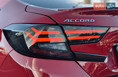 Седан Honda Accord 2018 в 
