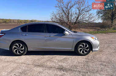 Седан Honda Accord 2016 в 