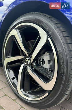 Седан Honda Accord 2022 в 