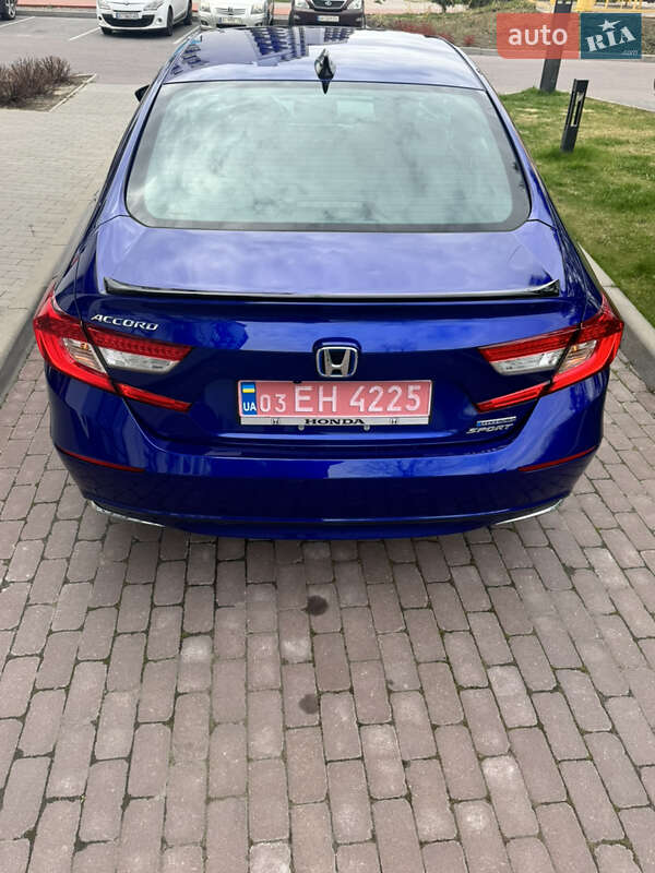 Седан Honda Accord 2022 в Києві