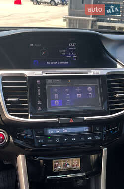 Седан Honda Accord 2016 в 