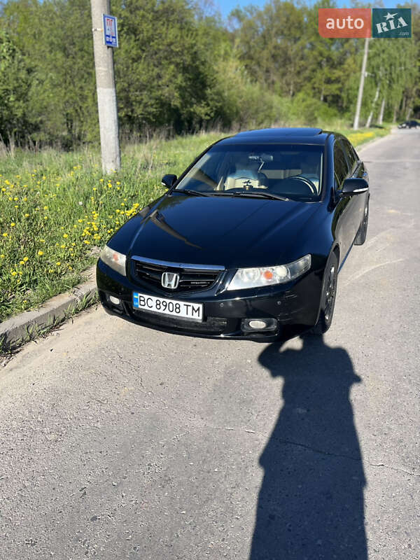 Седан Honda Accord 2005 в 