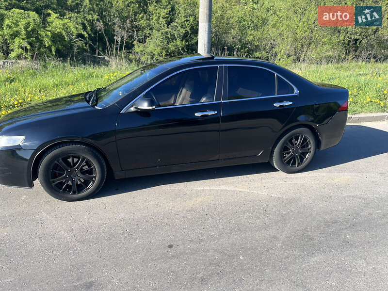 Седан Honda Accord 2005 в Львові