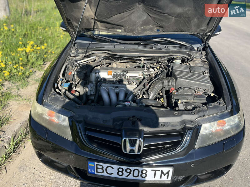 Седан Honda Accord 2005 в Львові