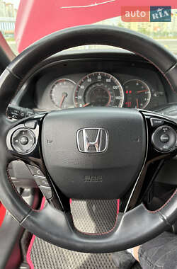 Седан Honda Accord 2016 в 