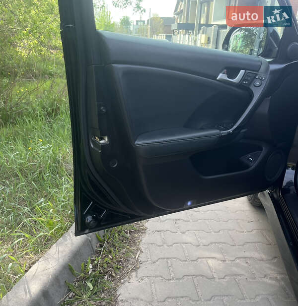 Седан Honda Accord 2008 в Києві