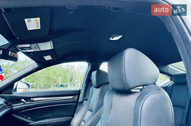 Седан Honda Accord 2018 в 