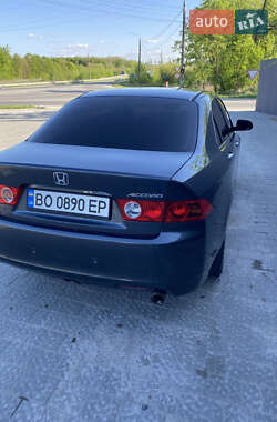 Седан Honda Accord 2003 в 
