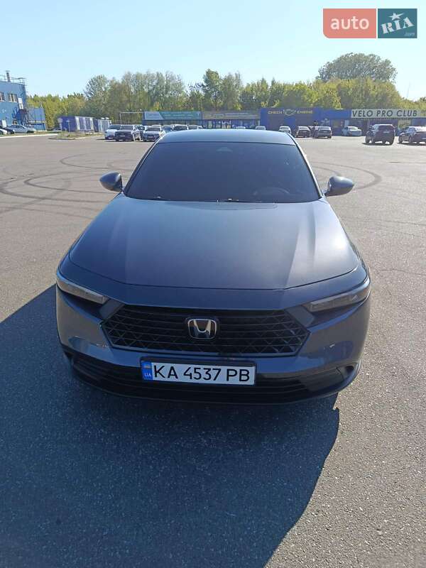 Седан Honda Accord 2023 в Києві