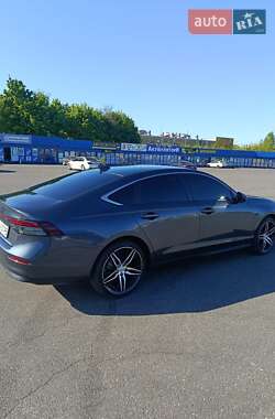 Седан Honda Accord 2023 в 