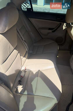 Седан Honda Accord 2005 в 