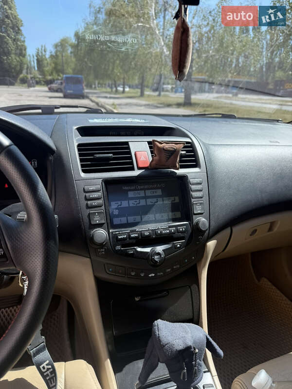 Седан Honda Accord 2005 в Харкові