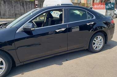 Седан Honda Accord 2012 в 