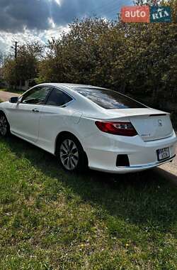 Купе Honda Accord 2013 в 