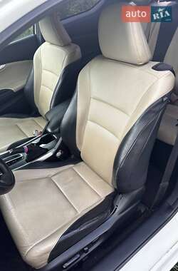 Купе Honda Accord 2013 в 