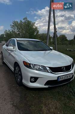 Купе Honda Accord 2013 в 