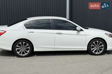 Седан Honda Accord 2013 в 