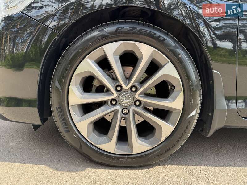 Седан Honda Accord 2013 в Житомире
