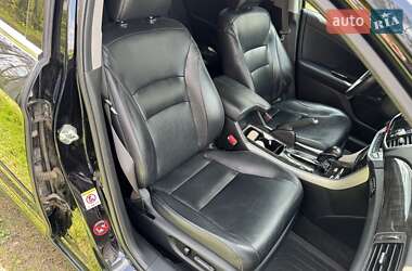 Седан Honda Accord 2013 в 