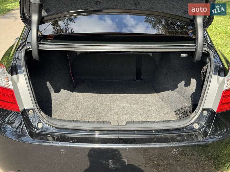 Седан Honda Accord 2013 в Житомире