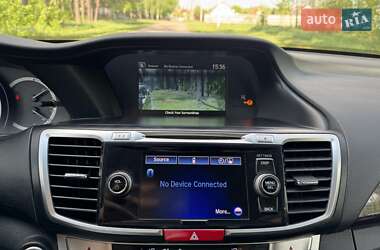 Седан Honda Accord 2013 в 