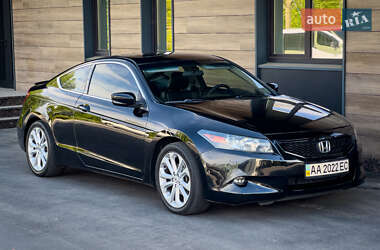 Купе Honda Accord 2008 в Киеве