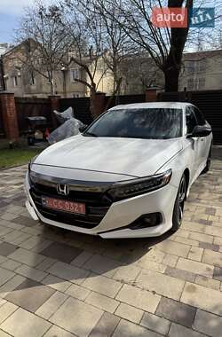 Седан Honda Accord 2021 в 