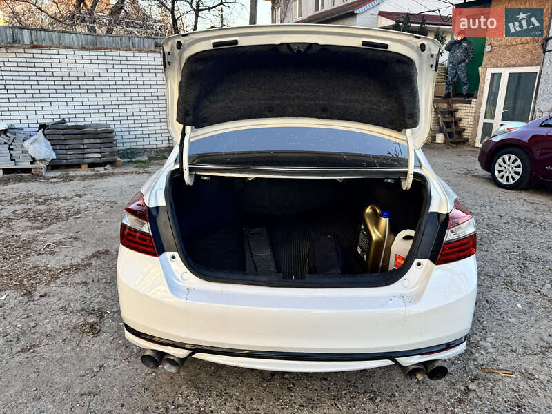 Седан Honda Accord 2016 в Дніпрі