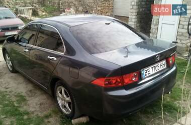 Седан Honda Accord 2005 в Новой Одессе