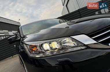 Седан Honda Accord 2013 в 
