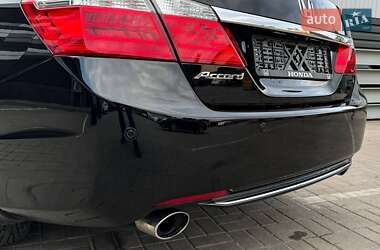 Седан Honda Accord 2013 в 