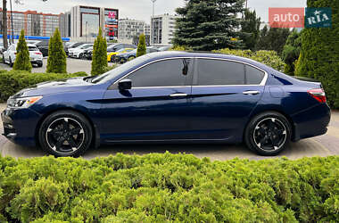 Седан Honda Accord 2016 в 