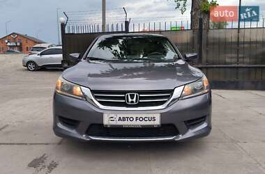 Седан Honda Accord 2014 в 